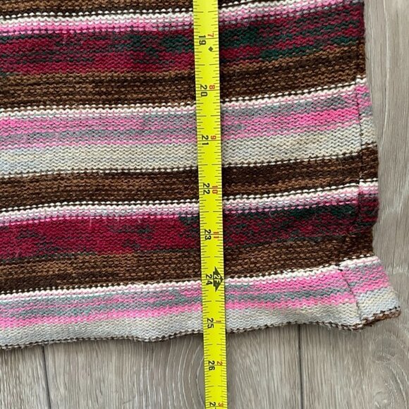 VINTAGE | Late 60's Woodward's Beacon Bell Sleeve Sweater - Picture 13 of 13